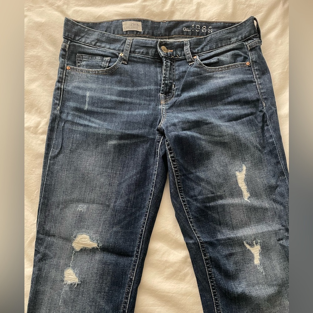 Like new! Gap 1969 straight leg jeans